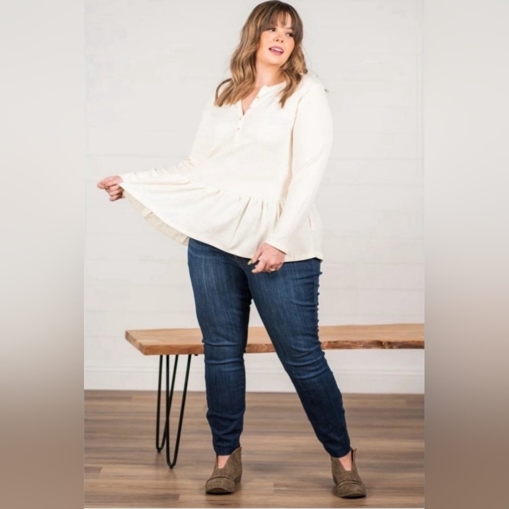 Judy Blue Dark Wash Skinny Jeans